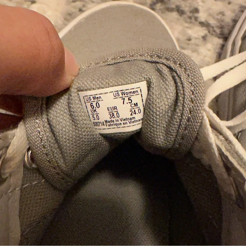 Grey Vans - Picture 4 of 6